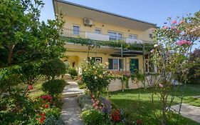 Green Garden House